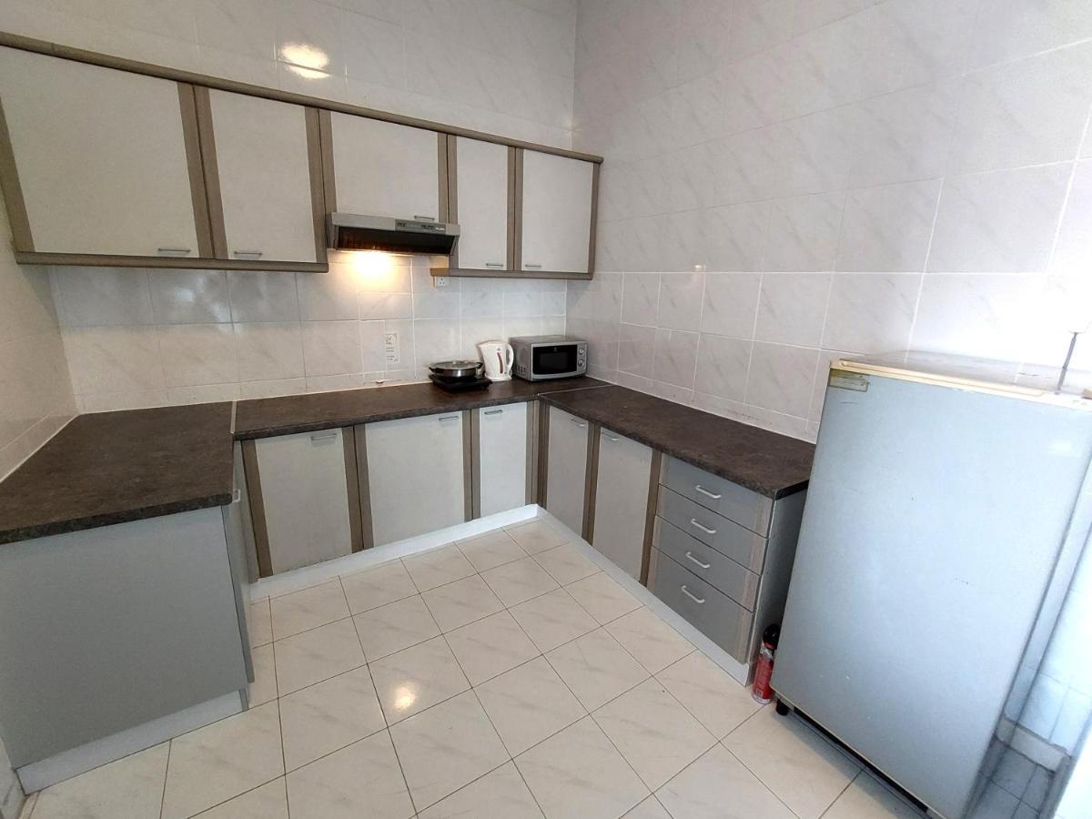 Good2Stay Apartment 6-8Pax L 3R2B L 2 Parking L Coway Water L Unifi I Swimming Pool Malacca Exterior photo