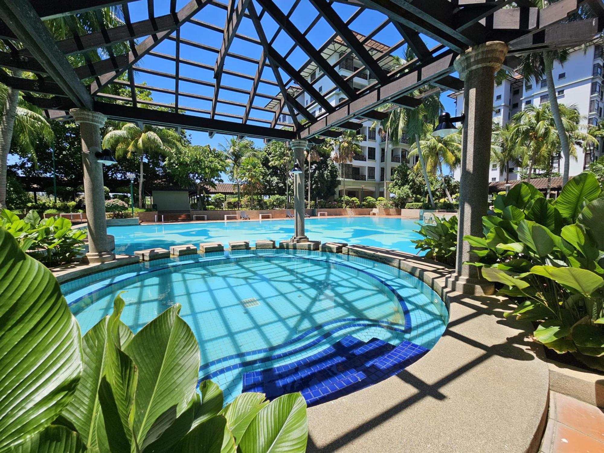 Good2Stay Apartment 6-8Pax L 3R2B L 2 Parking L Coway Water L Unifi I Swimming Pool Malacca Exterior photo