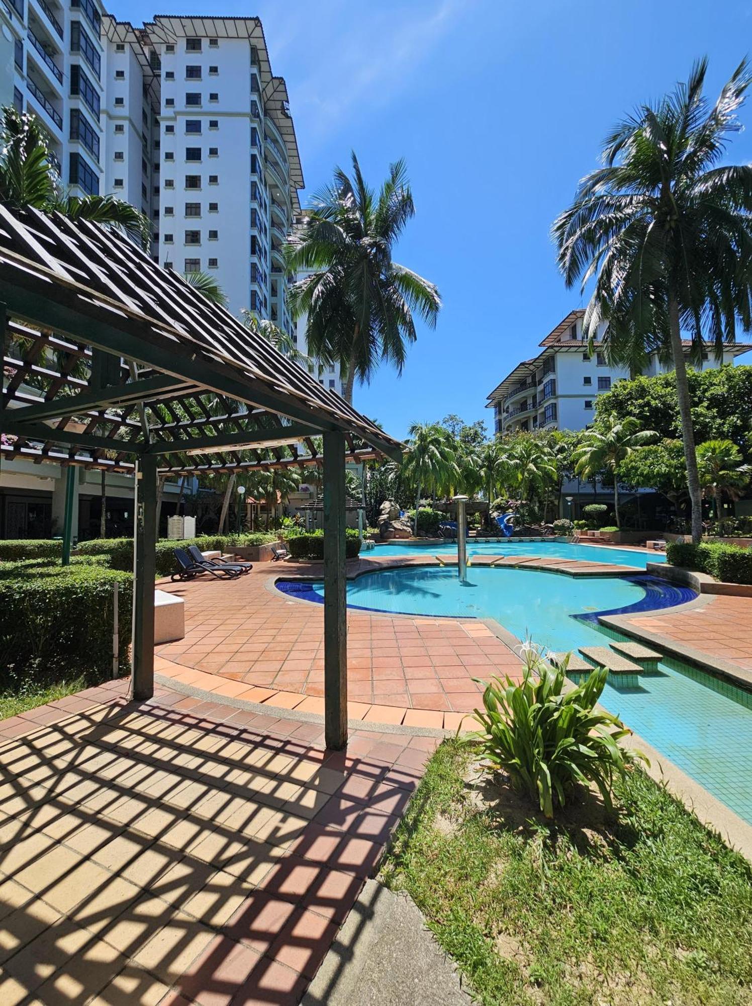 Good2Stay Apartment 6-8Pax L 3R2B L 2 Parking L Coway Water L Unifi I Swimming Pool Malacca Exterior photo